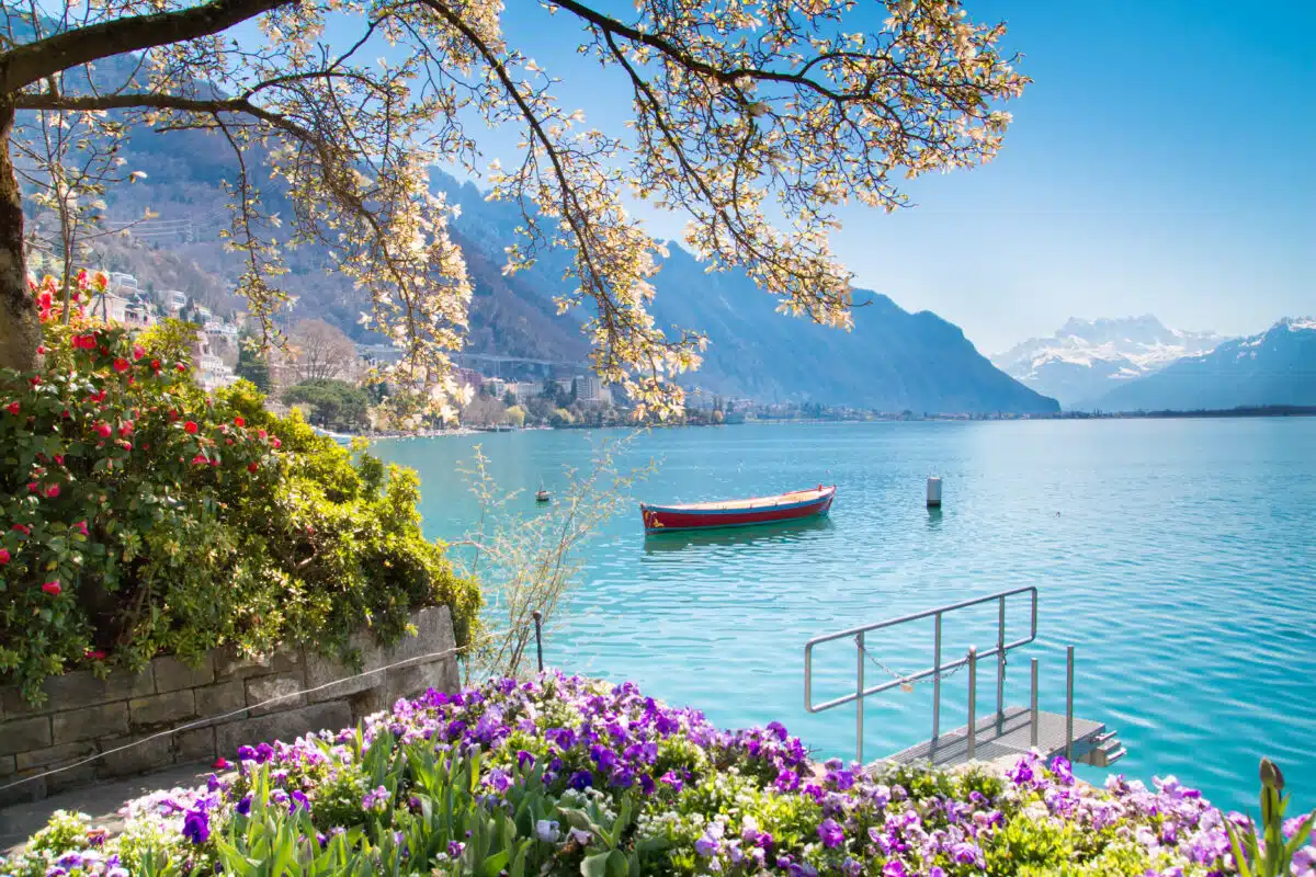 the enchanting view of the Lake Geneva in Montreux, Switzerland